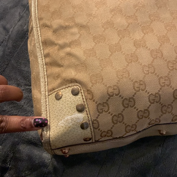 Authentic Vintage Gucci Tote purchased From @brandauthentic from GiGi🩷🩷🩷 - Picture 3 of 14